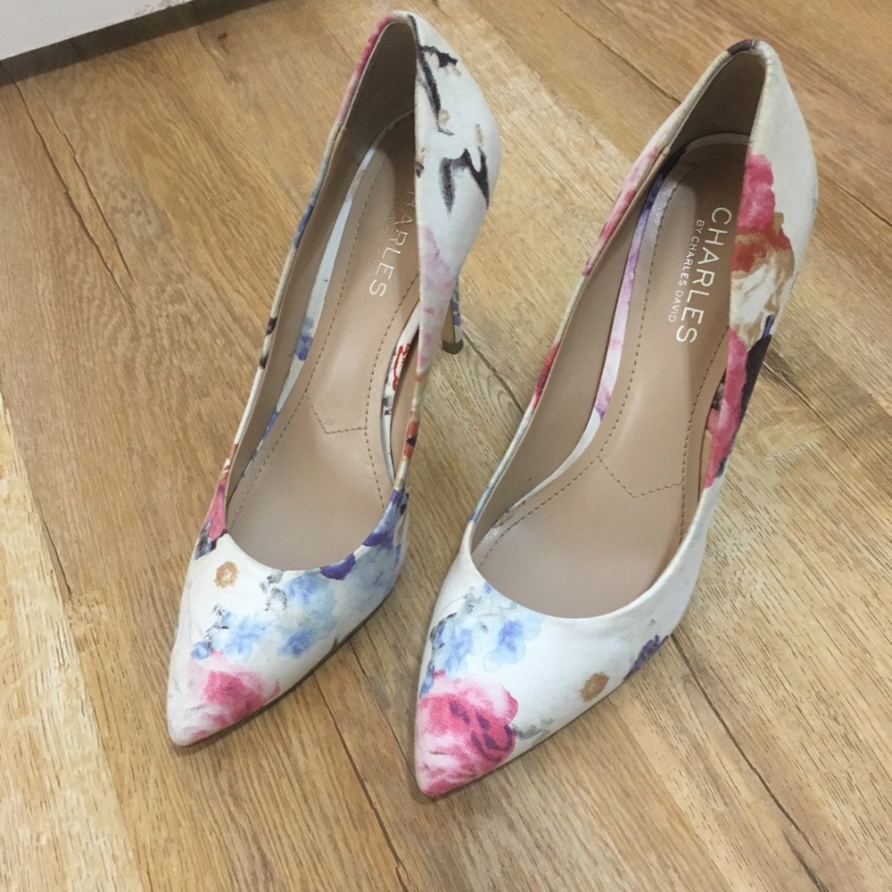 Flowery shoes